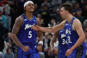 未来可期！班凯罗&amp;小瓦连续9场同砍20+ 超越鲨鱼便士独居队史第一