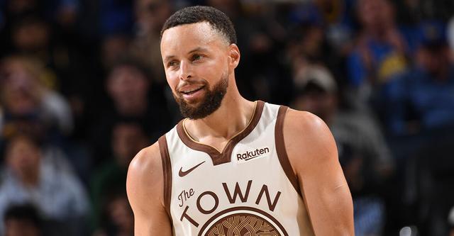 开云体育登录-科尔：库里的状态没有上一场出色 他还需要更多时间找回节奏